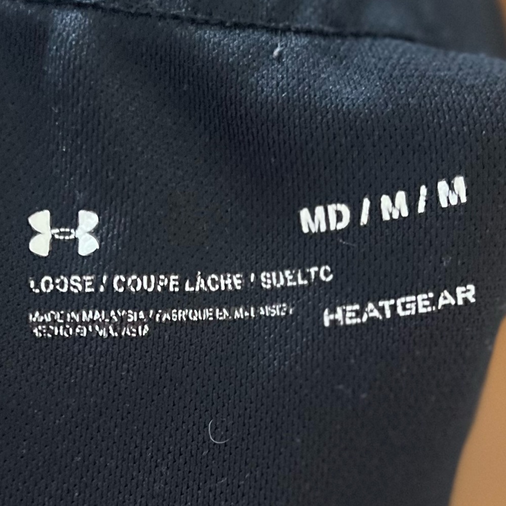 Under Armour Women's Athletic Shorts in Black and White - Picture 4 of 4